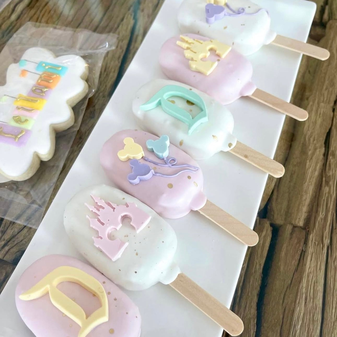 Male Mouse/Female Mouse Hat & Castle Mold