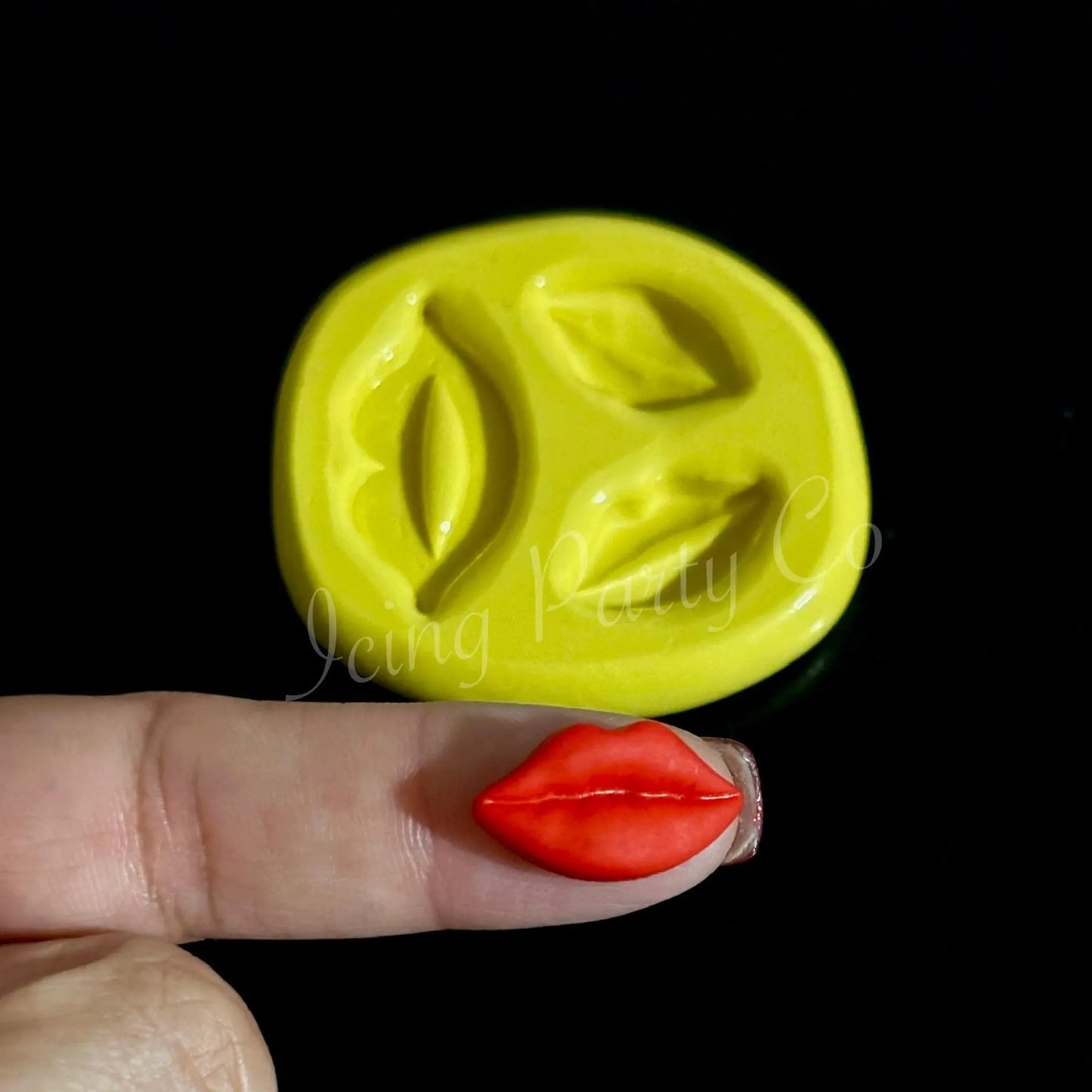 Sexy Lips Variety Mold